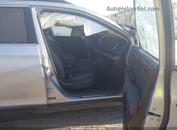 4S4BSANCXK3288151 2019 SUBARU OUTBACK Silver 