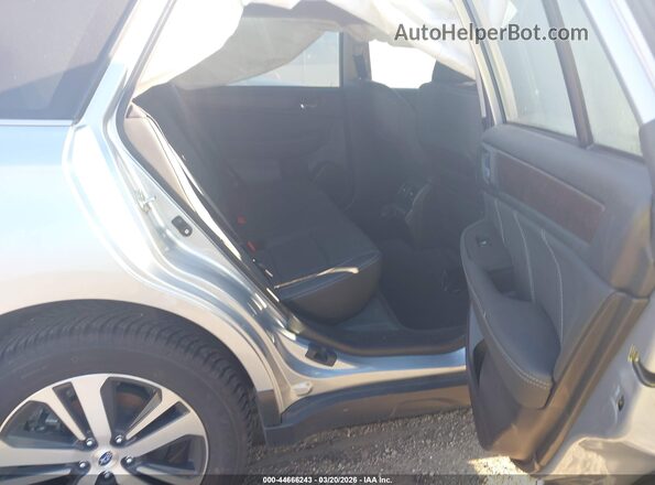 4S4BSANCXK3288151 2019 SUBARU OUTBACK Silver 