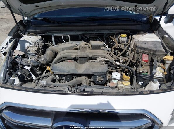 4S4BSATC4J3213124 2018 SUBARU OUTBACK Белый Вид сзади