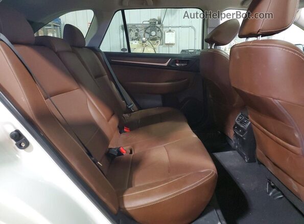 4S4BSETC6H3408319 2017 SUBARU OUTBACK White Vista interior trasera