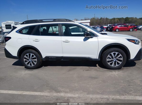 4S4BTAAC3N3203190 2022 SUBARU OUTBACK Белый Вид задней части салона
