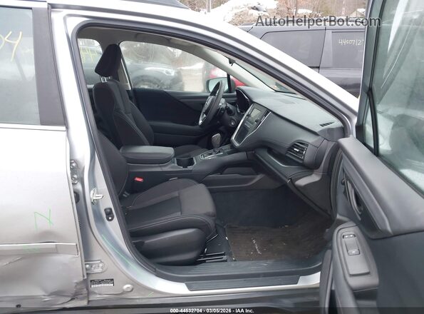 4S4BTAAC4N3138639 2022 SUBARU OUTBACK Silver Вид салону спереду