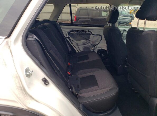 4S4BTAAC4N3144134 2022 SUBARU OUTBACK Белый 