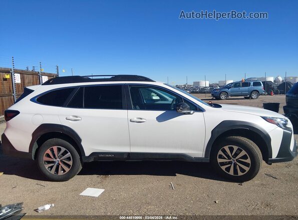 4S4BTADC1S3334206 2025 SUBARU OUTBACK White Սալոնի 360 աստիճան տեսք