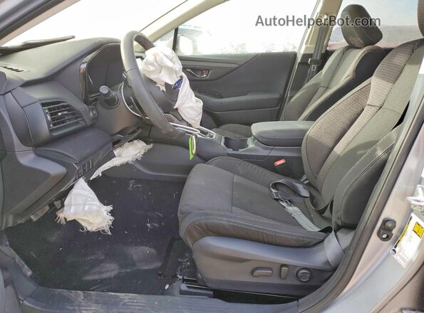 4S4BTADC7S3302604 2025 SUBARU OUTBACK Silver Widok wnętrza z przodu