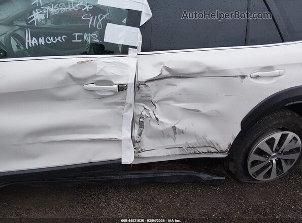4S4BTADC8S3326572 2025 SUBARU OUTBACK White Widok z przodu