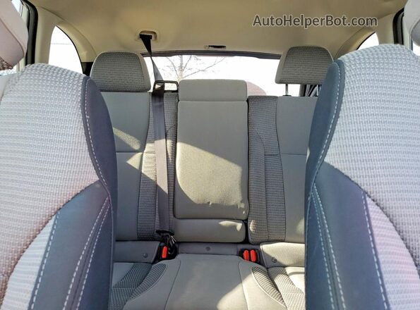 4S4BTAFC9M3169943 2021 SUBARU OUTBACK White Widok tylnych siedzeń