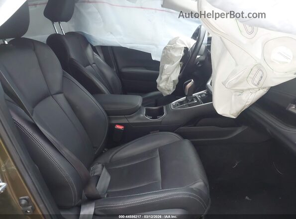 4S4BTANC7N3126771 2022 SUBARU OUTBACK Green Front interior view