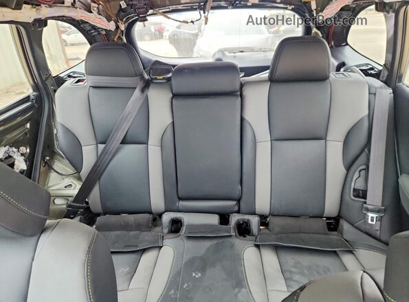 4S4BTGLD7M3182660 2021 SUBARU OUTBACK Green Հետևի նստատեղերի տեսք