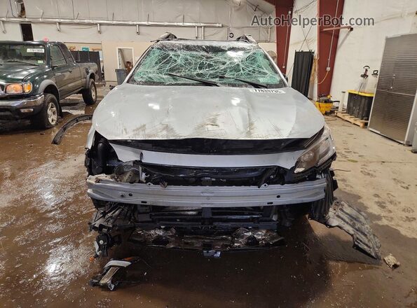4S4BTGLD7N3227209 2022 SUBARU OUTBACK Silver Вид спереду