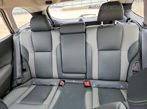 4S4BTGLDXM3195399 2021 SUBARU OUTBACK Green Rear seats view