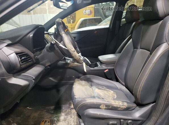 4S4BTGUD9N3231812 2022 SUBARU OUTBACK Charcoal Vista interior delantera