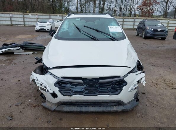 4S4GUHD68T3733606 2026 SUBARU CROSSTREK White Rear interior view