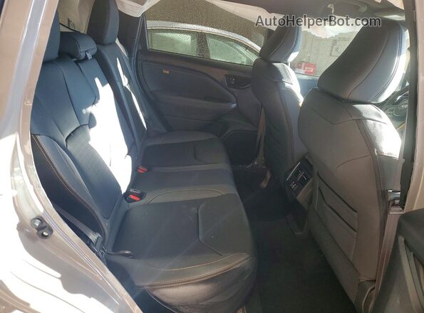4S4SLDK61T3016330 2026 SUBARU FORESTER Gray Vista interior trasera