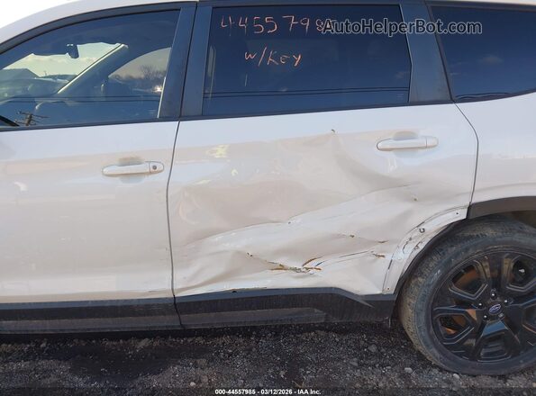 4S4WMAKD1P3444139 2023 SUBARU ASCENT White Widok z przodu