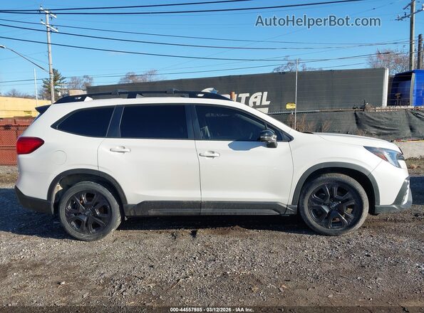 4S4WMAKD1P3444139 2023 SUBARU ASCENT White Widok wnętrza z tyłu