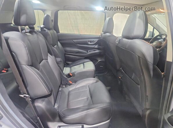 4S4WMAUDXR3427890 2024 SUBARU ASCENT Silver Vista interior trasera
