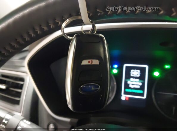 4S4WMAWD0R3447286 2024 SUBARU ASCENT Burgundy Vista del salpicadero