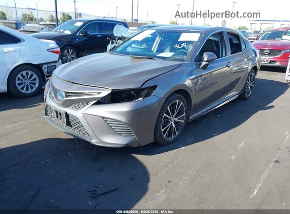4T1B21HK5KU014482 2019 TOYOTA CAMRY HYBRID Gray Առջևի ձախ երեք քառորդ տեսարան