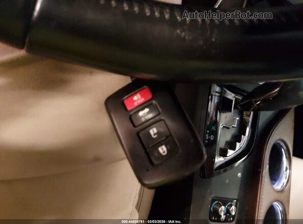 4T1BD1EB0JU061755 2018 TOYOTA LIMITED Burgundy Вид панелі приладів