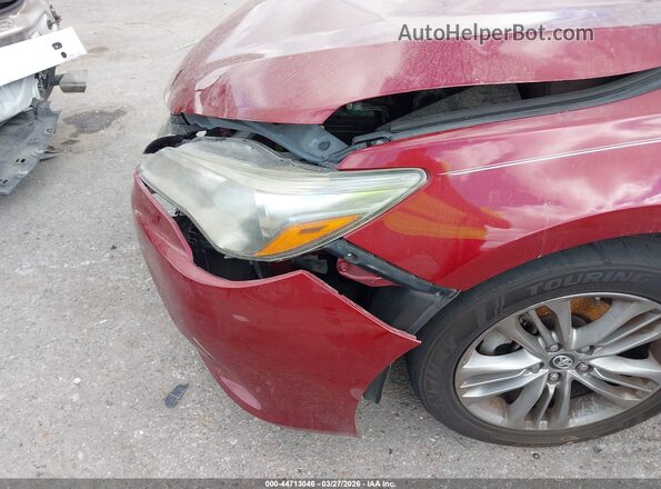 4T1BF1FK2HU693420 2017 TOYOTA CAMRY Бордовый Вид спереди