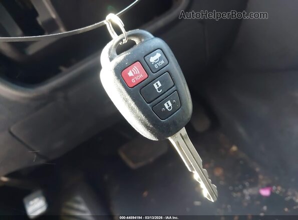 4T1BF1FK4HU648477 2017 TOYOTA CAMRY Серый Вид панели приборов