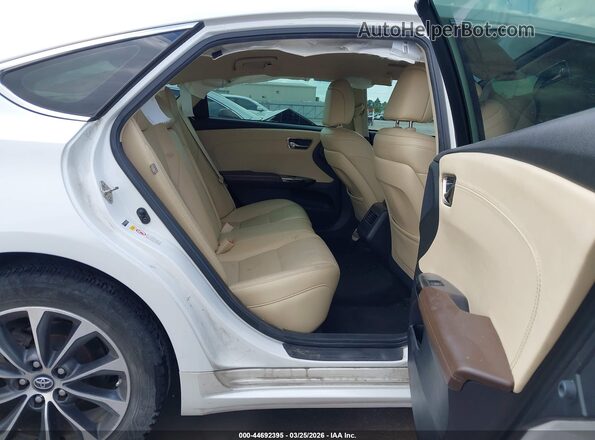 4T1BK1EB7GU216381 2016 TOYOTA LE White Widok naklejki z numerem VIN