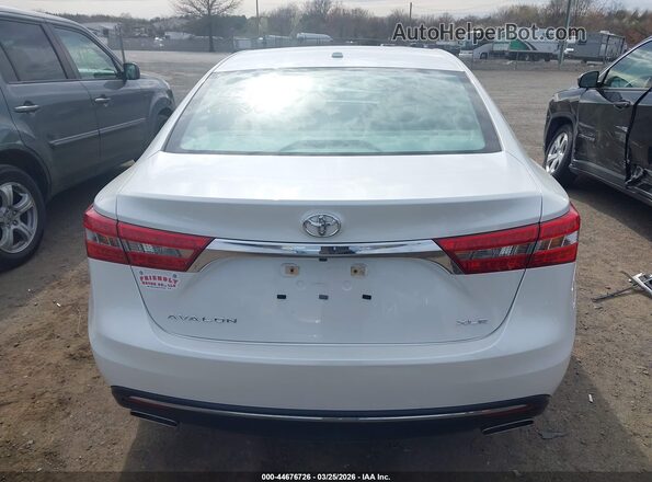 4T1BK1EB7JU275096 2018 TOYOTA LE White 