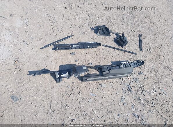 4T1DAACK2SU574740 2025 TOYOTA CAMRY Gray 