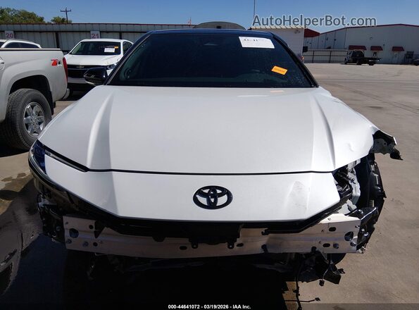 4T1DAACK5SU152509 2025 TOYOTA CAMRY White ხელსაწყოთა პანელის ხედი