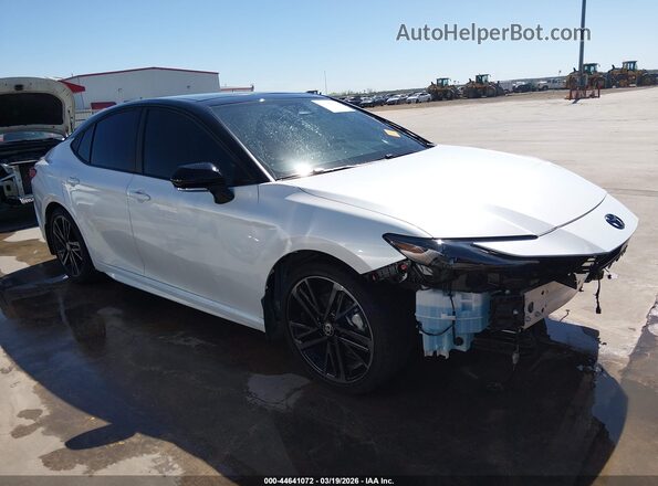 4T1DAACK5SU152509 2025 TOYOTA CAMRY White უკანა სალონის ხედი