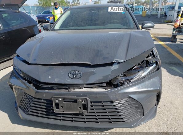 4T1DAACK6SU121429 2025 TOYOTA LE Gray Widok z przodu
