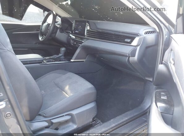 4T1DAACK6SU121429 2025 TOYOTA LE Gray Widok wnętrza z przodu