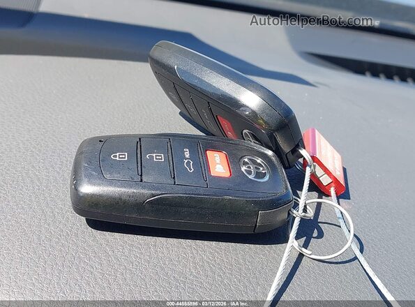 4T1DAACK7TU223257 2026 TOYOTA CAMRY Black წინა პანელის ხედი
