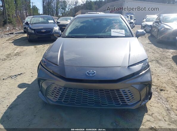 4T1DAACK8SU520682 2025 TOYOTA CAMRY Gray ხელსაწყოთა პანელის ხედი