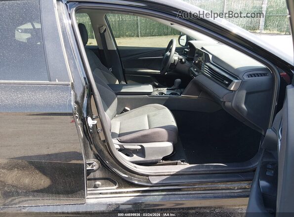 4T1DAACK8SU576251 2025 TOYOTA LE Black Vista interior delantera
