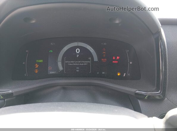 4T1DAACK8SU576251 2025 TOYOTA LE Black Vista de los asientos traseros