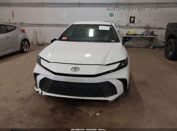 4T1DAACKXSU018532 2025 TOYOTA CAMRY White Widok deski rozdzielczej
