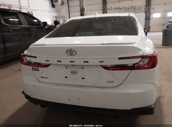 4T1DAACKXSU018532 2025 TOYOTA CAMRY White 
