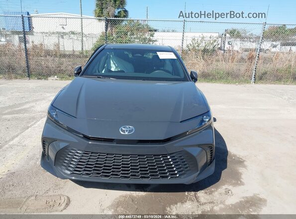 4T1DAACKXSU172545 2025 TOYOTA CAMRY Gray Սարքավորումների վահանակի տեսք