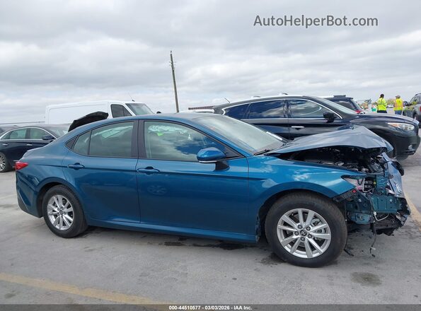 4T1DAACKXSU188910 2025 TOYOTA LE Blue უკანა სალონის ხედი