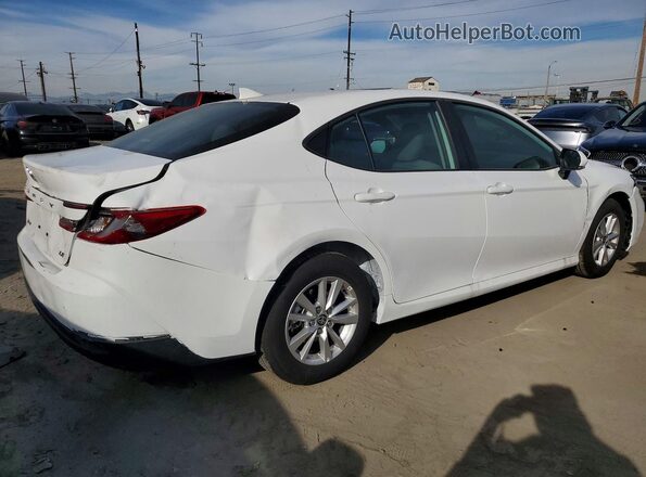 4T1DAACKXTU684291 2026 TOYOTA LE Белый 