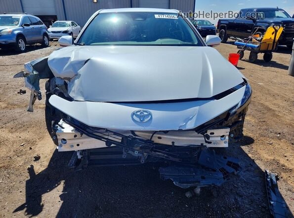 4T1DBADK1TU038939 2026 TOYOTA CAMRY Белый Вид спереди