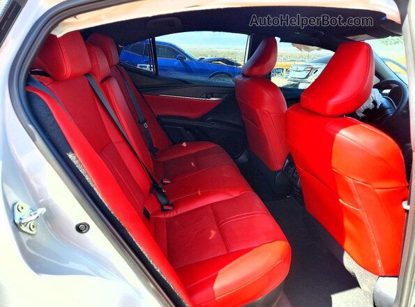 4T1DBADK1TU038939 2026 TOYOTA CAMRY Белый Вид задних сидений