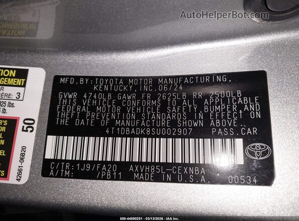 4T1DBADK8SU002907 2025 TOYOTA LE Silver ძრავის განყოფილების ხედი