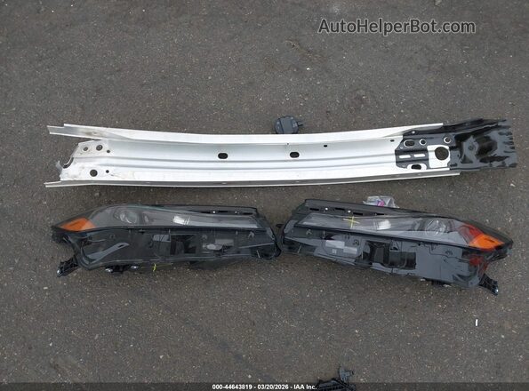 4T1DBADK9SU007033 2025 TOYOTA CAMRY Black 