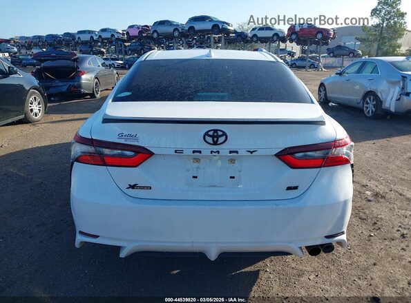 4T1G11AK2MU484099 2021 TOYOTA CAMRY White 