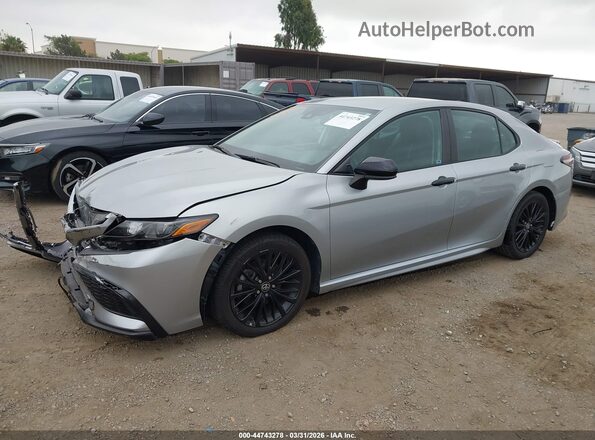 4T1G11AK4MU492575 2021 TOYOTA CAMRY Silver 