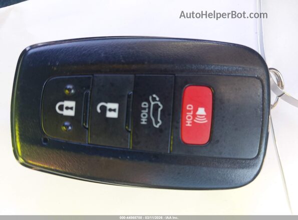 4T3B6RFV1NU073394 2022 TOYOTA LE White Vista del salpicadero