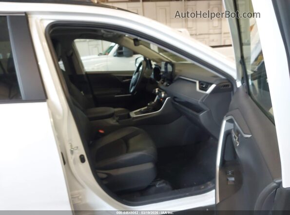 4T3B6RFV2PU115851 2023 TOYOTA LE Белый 